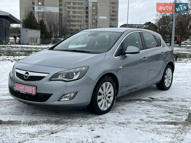 Серый Опель Астра, объемом двигателя 1.6 л и пробегом 173 тыс. км за 7300 $, фото 1 на Automoto.ua