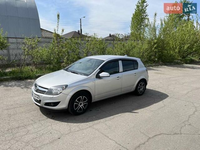 Сірий Опель Астра, об'ємом двигуна 1.6 л та пробігом 199 тис. км за 5200 $, фото 1 на Automoto.ua