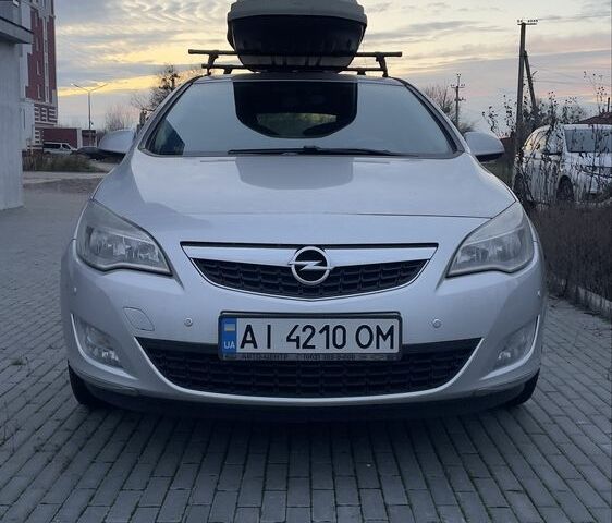 Сірий Опель Астра, об'ємом двигуна 1.6 л та пробігом 290 тис. км за 5999 $, фото 1 на Automoto.ua