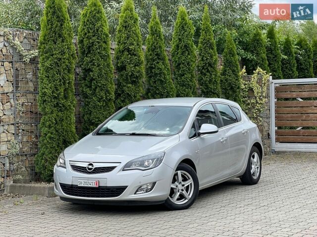 Сірий Опель Астра, об'ємом двигуна 1.6 л та пробігом 139 тис. км за 8400 $, фото 1 на Automoto.ua