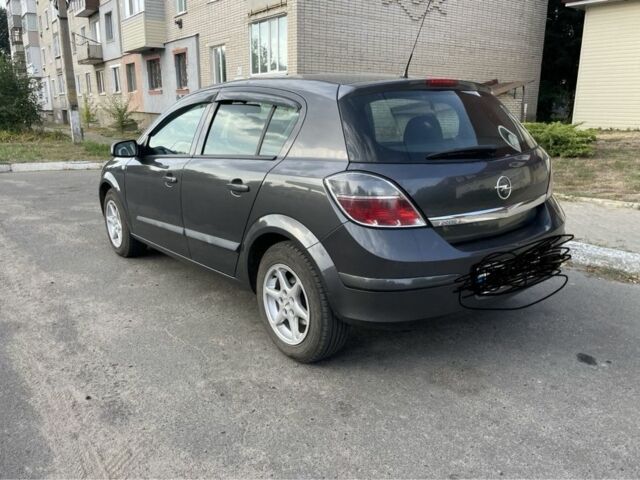 Серый Опель Астра, объемом двигателя 0 л и пробегом 135 тыс. км за 7000 $, фото 1 на Automoto.ua
