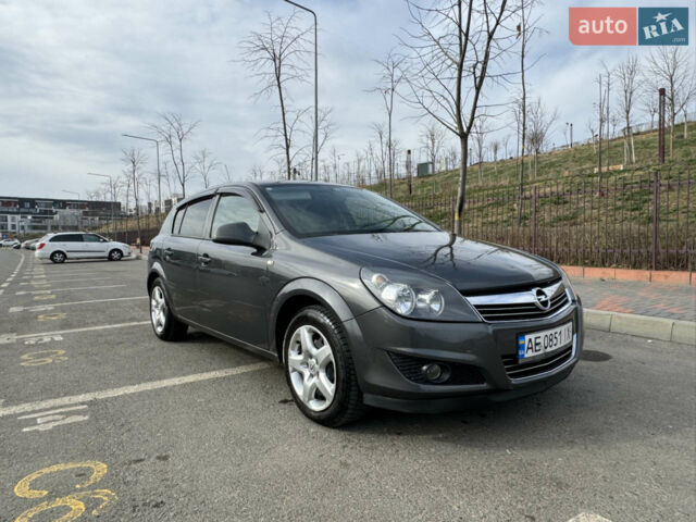 Сірий Опель Астра, об'ємом двигуна 1.6 л та пробігом 155 тис. км за 5500 $, фото 1 на Automoto.ua