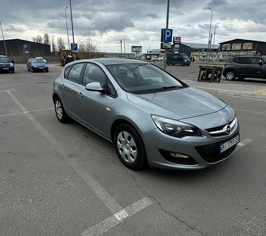 Сірий Опель Астра, об'ємом двигуна 1.6 л та пробігом 84 тис. км за 9000 $, фото 1 на Automoto.ua