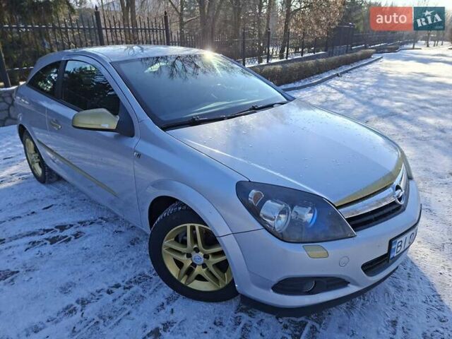 Серый Опель Астра, объемом двигателя 1.7 л и пробегом 173 тыс. км за 5500 $, фото 1 на Automoto.ua