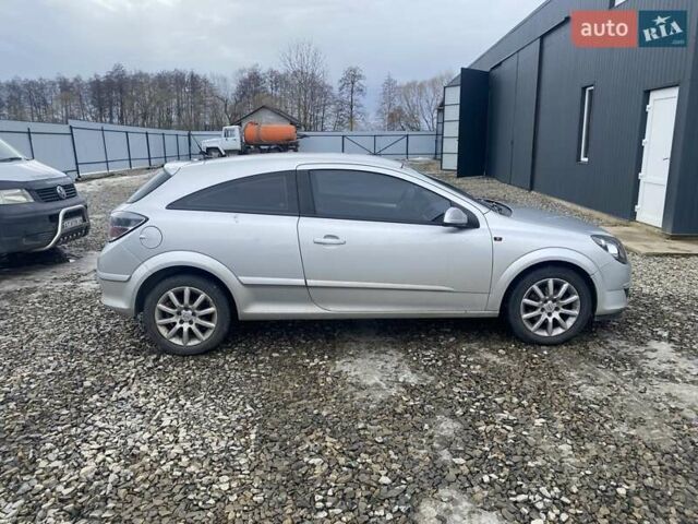 Серый Опель Астра, объемом двигателя 1.6 л и пробегом 262 тыс. км за 4000 $, фото 1 на Automoto.ua