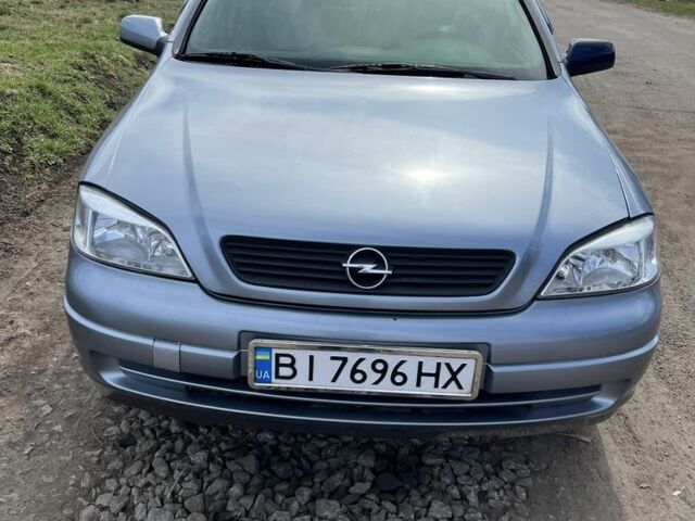 Сірий Опель Астра, об'ємом двигуна 1.4 л та пробігом 190 тис. км за 3800 $, фото 1 на Automoto.ua