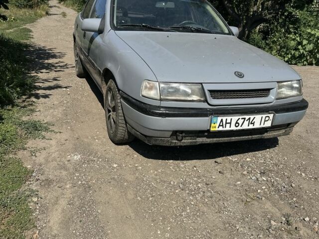 Сірий Опель Астра, об'ємом двигуна 1.6 л та пробігом 300 тис. км за 1163 $, фото 1 на Automoto.ua