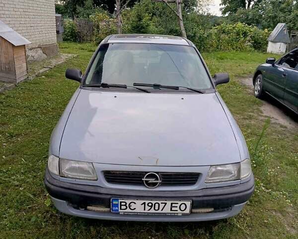 Сірий Опель Астра, об'ємом двигуна 1.4 л та пробігом 185 тис. км за 1200 $, фото 1 на Automoto.ua