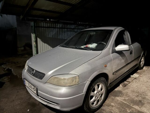 Сірий Опель Астра, об'ємом двигуна 2 л та пробігом 300 тис. км за 1900 $, фото 1 на Automoto.ua