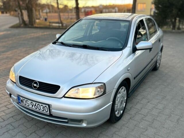Серый Опель Астра, объемом двигателя 2 л и пробегом 212 тыс. км за 1400 $, фото 1 на Automoto.ua
