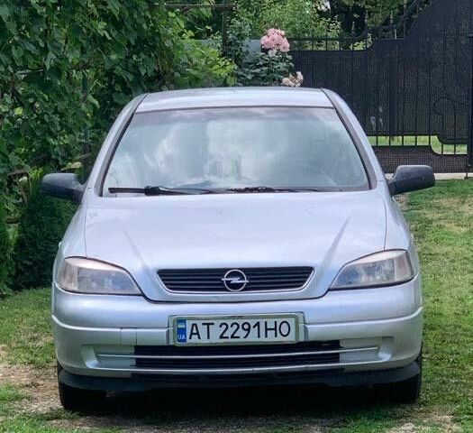 Серый Опель Астра, объемом двигателя 1.6 л и пробегом 310 тыс. км за 2500 $, фото 1 на Automoto.ua