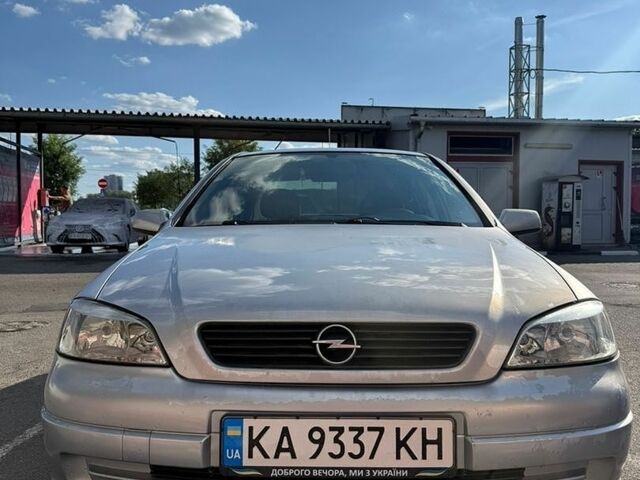 Сірий Опель Астра, об'ємом двигуна 1.6 л та пробігом 307 тис. км за 2700 $, фото 1 на Automoto.ua