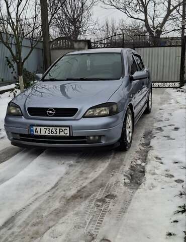 Сірий Опель Астра, об'ємом двигуна 1.6 л та пробігом 376 тис. км за 3500 $, фото 1 на Automoto.ua