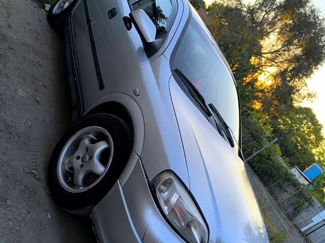 Сірий Опель Астра, об'ємом двигуна 1.4 л та пробігом 150 тис. км за 1700 $, фото 1 на Automoto.ua