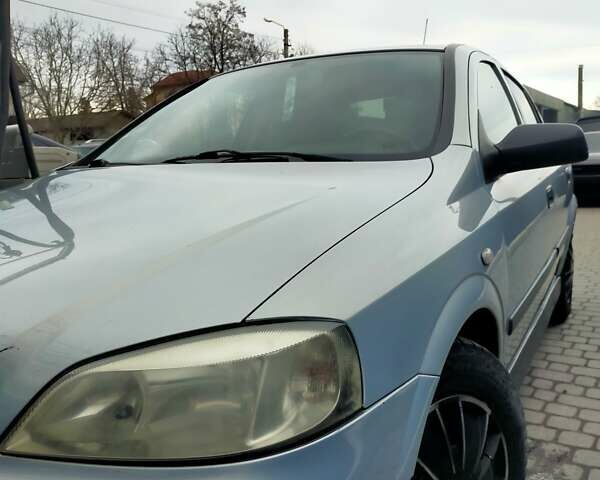 Сірий Опель Астра, об'ємом двигуна 1.4 л та пробігом 326 тис. км за 3300 $, фото 1 на Automoto.ua
