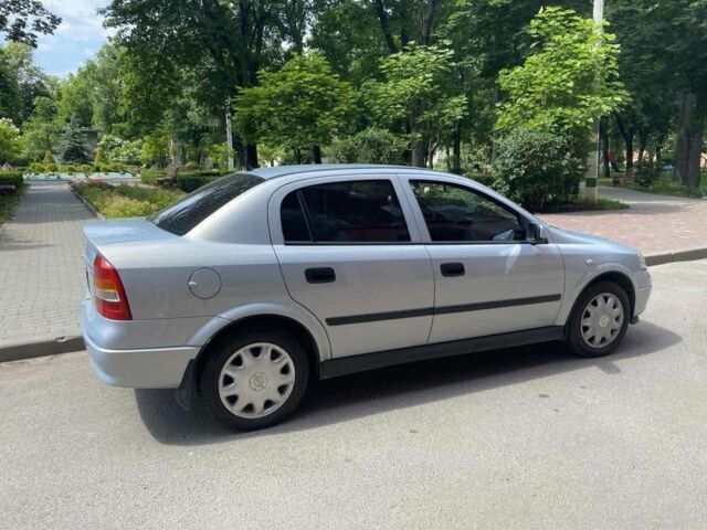 Сірий Опель Астра, об'ємом двигуна 1.6 л та пробігом 90 тис. км за 5200 $, фото 1 на Automoto.ua