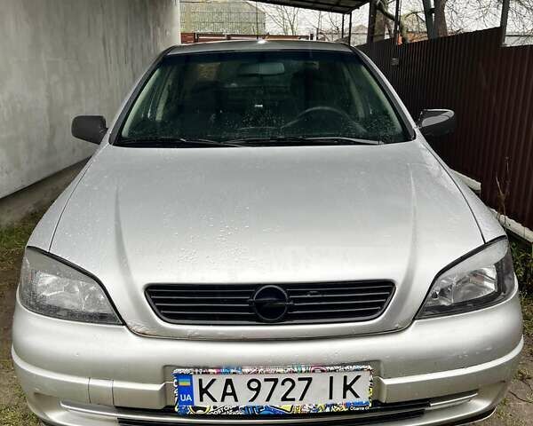 Сірий Опель Астра, об'ємом двигуна 1.4 л та пробігом 295 тис. км за 3700 $, фото 1 на Automoto.ua