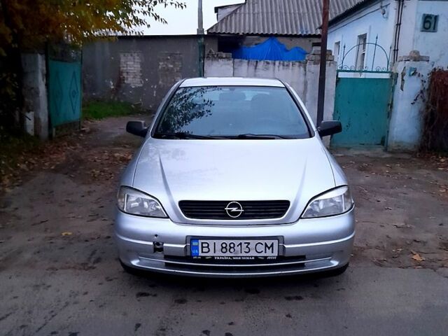 Серый Опель Астра, объемом двигателя 1.4 л и пробегом 250 тыс. км за 2900 $, фото 1 на Automoto.ua