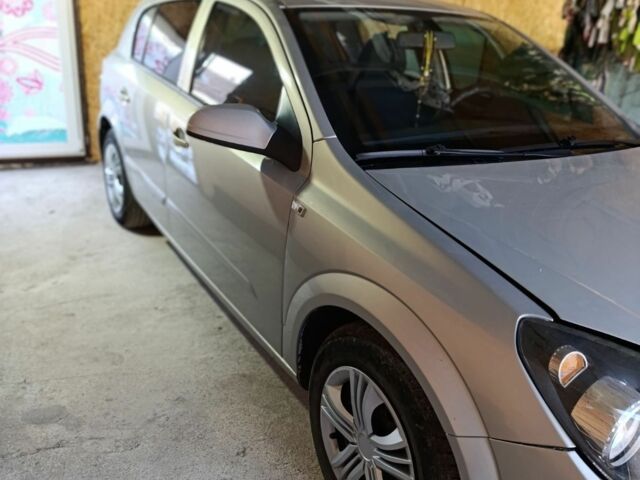 Сірий Опель Астра, об'ємом двигуна 0 л та пробігом 300 тис. км за 5800 $, фото 1 на Automoto.ua