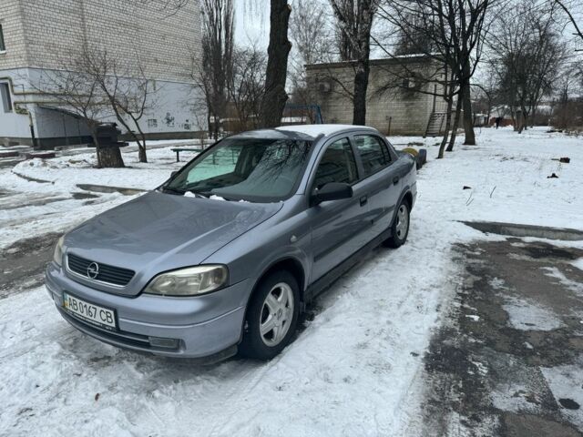 Сірий Опель Астра, об'ємом двигуна 1 л та пробігом 100 тис. км за 3500 $, фото 1 на Automoto.ua