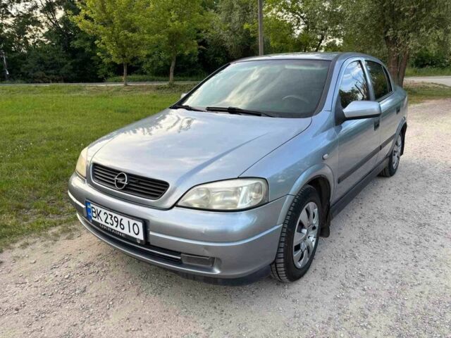 Сірий Опель Астра, об'ємом двигуна 1.4 л та пробігом 275 тис. км за 3300 $, фото 1 на Automoto.ua