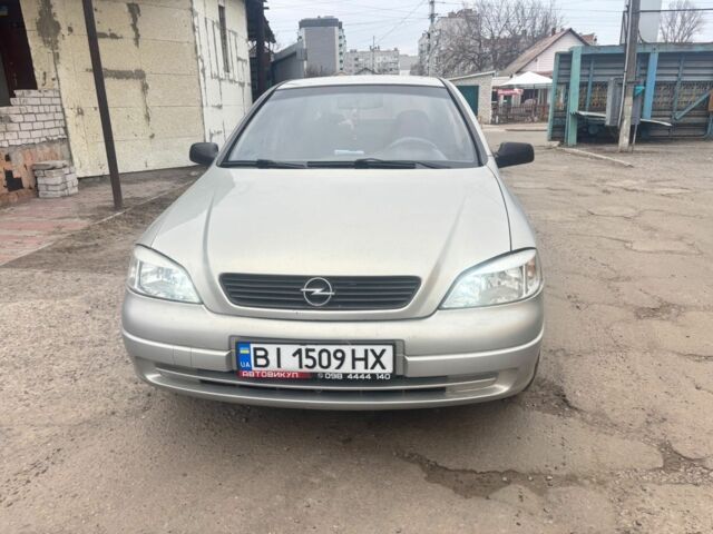 Серый Опель Астра, объемом двигателя 1.4 л и пробегом 190 тыс. км за 3498 $, фото 1 на Automoto.ua