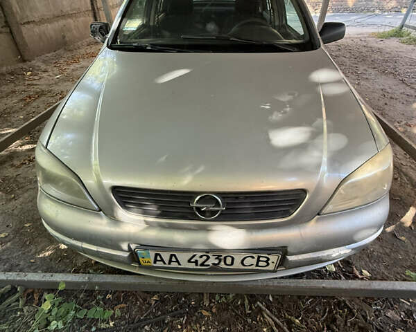 Сірий Опель Астра, об'ємом двигуна 1.39 л та пробігом 346 тис. км за 2950 $, фото 1 на Automoto.ua
