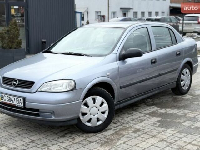 Сірий Опель Астра, об'ємом двигуна 1.6 л та пробігом 135 тис. км за 4690 $, фото 1 на Automoto.ua