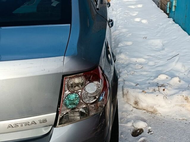 Серый Опель Астра, объемом двигателя 0 л и пробегом 230 тыс. км за 3500 $, фото 1 на Automoto.ua