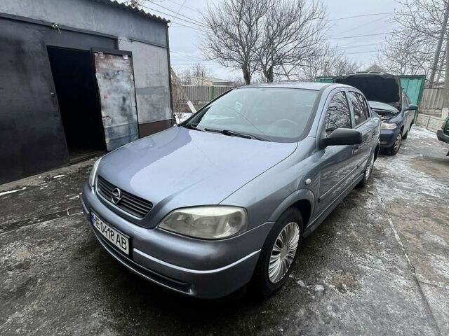 Сірий Опель Астра, об'ємом двигуна 1.6 л та пробігом 111 тис. км за 3800 $, фото 1 на Automoto.ua