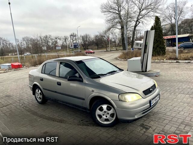 Сірий Опель Астра, об'ємом двигуна 1.4 л та пробігом 1110 тис. км за 3750 $, фото 1 на Automoto.ua