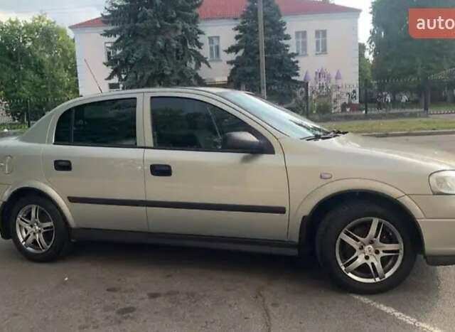Серый Опель Астра, объемом двигателя 1.6 л и пробегом 59 тыс. км за 6600 $, фото 1 на Automoto.ua