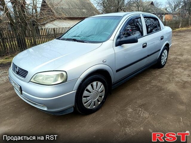 Сірий Опель Астра, об'ємом двигуна 1.6 л та пробігом 280 тис. км за 3600 $, фото 1 на Automoto.ua