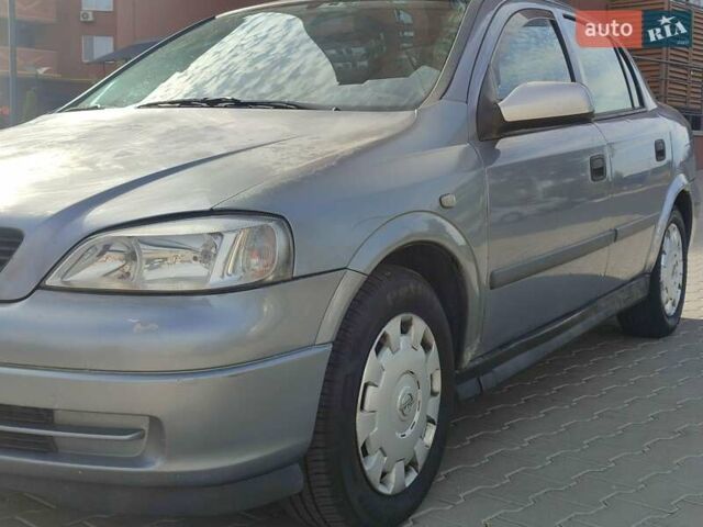 Сірий Опель Астра, об'ємом двигуна 1.6 л та пробігом 332 тис. км за 2499 $, фото 1 на Automoto.ua