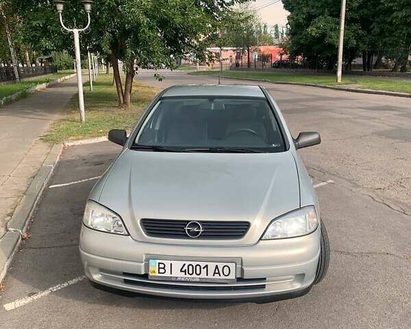 Сірий Опель Астра, об'ємом двигуна 1.6 л та пробігом 59 тис. км за 6000 $, фото 1 на Automoto.ua