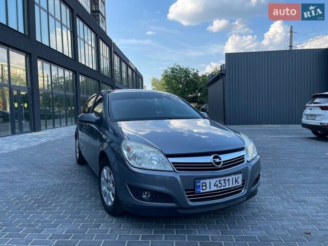 Сірий Опель Астра, об'ємом двигуна 1.8 л та пробігом 230 тис. км за 5999 $, фото 1 на Automoto.ua