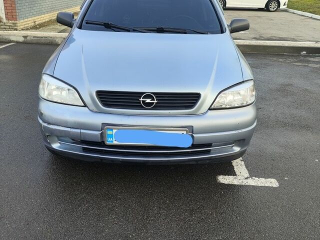 Серый Опель Астра, объемом двигателя 0 л и пробегом 310 тыс. км за 3300 $, фото 1 на Automoto.ua