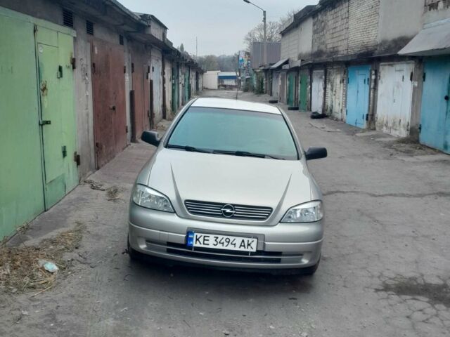 Сірий Опель Астра, об'ємом двигуна 1.4 л та пробігом 224 тис. км за 3600 $, фото 1 на Automoto.ua