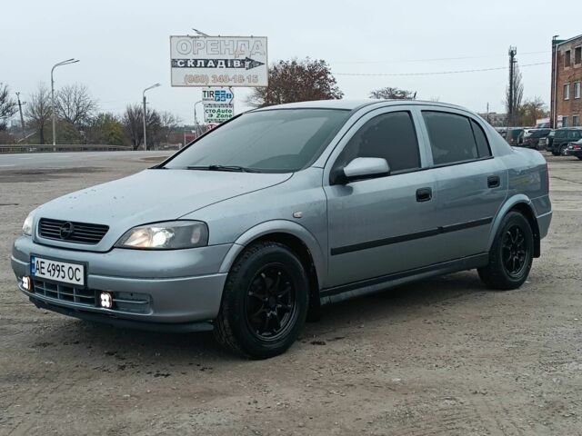 Серый Опель Астра, объемом двигателя 0 л и пробегом 122 тыс. км за 3500 $, фото 1 на Automoto.ua