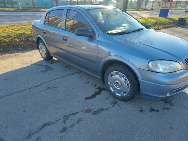 Сірий Опель Астра, об'ємом двигуна 1.6 л та пробігом 153 тис. км за 4450 $, фото 1 на Automoto.ua