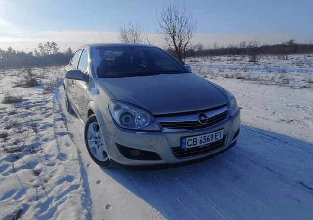 Сірий Опель Астра, об'ємом двигуна 1.6 л та пробігом 200 тис. км за 5850 $, фото 1 на Automoto.ua