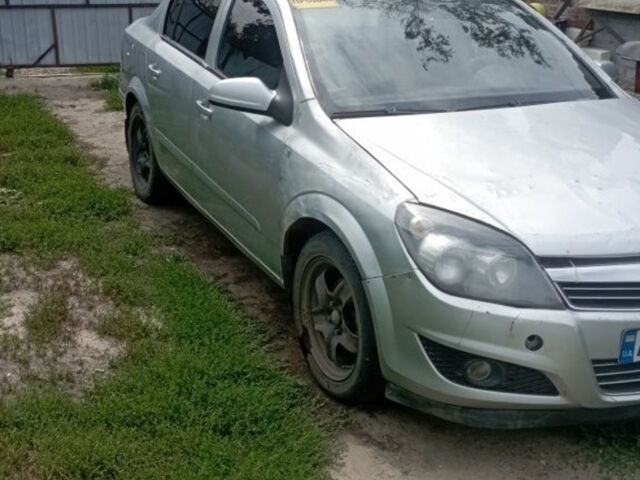 Сірий Опель Астра, об'ємом двигуна 1.6 л та пробігом 100 тис. км за 3000 $, фото 1 на Automoto.ua