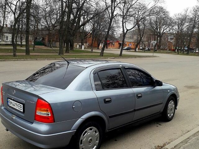 Серый Опель Астра, объемом двигателя 1.4 л и пробегом 162 тыс. км за 3850 $, фото 1 на Automoto.ua