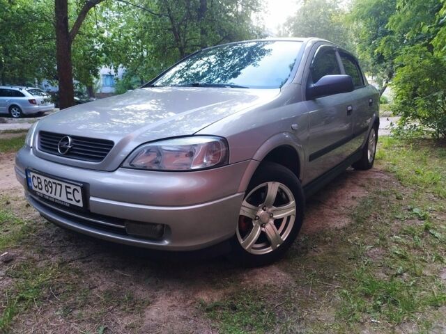 Сірий Опель Астра, об'ємом двигуна 1.4 л та пробігом 210 тис. км за 3500 $, фото 1 на Automoto.ua