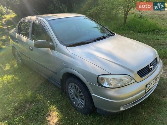 Сірий Опель Астра, об'ємом двигуна 1.36 л та пробігом 145 тис. км за 4000 $, фото 1 на Automoto.ua