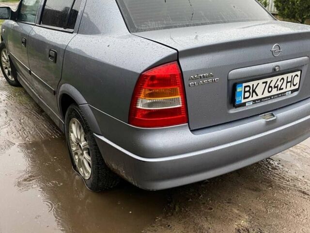Сірий Опель Астра, об'ємом двигуна 1.6 л та пробігом 152 тис. км за 2800 $, фото 1 на Automoto.ua