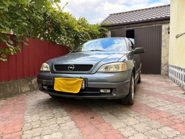 Серый Опель Астра, объемом двигателя 1.4 л и пробегом 201 тыс. км за 3600 $, фото 1 на Automoto.ua