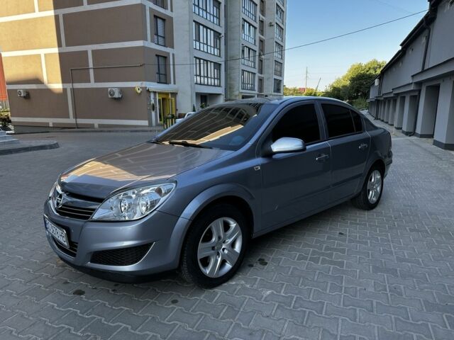 Сірий Опель Астра, об'ємом двигуна 1.6 л та пробігом 209 тис. км за 5999 $, фото 1 на Automoto.ua