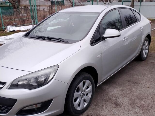 Сірий Опель Астра, об'ємом двигуна 1.4 л та пробігом 97 тис. км за 9999 $, фото 1 на Automoto.ua