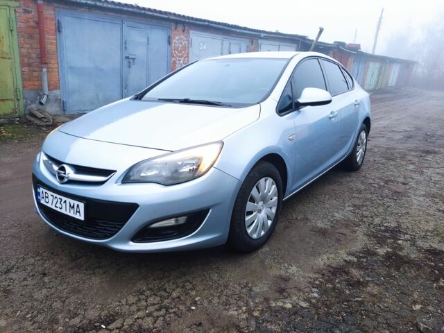 Серый Опель Астра, объемом двигателя 1.6 л и пробегом 221 тыс. км за 8400 $, фото 1 на Automoto.ua